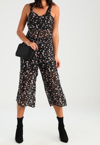 Missguided Petite Kalhoty - black