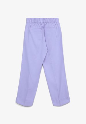 Pantaloni in tessuto leggero color lavanda con vita elastica, modello a gamba dritta, due tasche posteriori e orlo con risvolto.