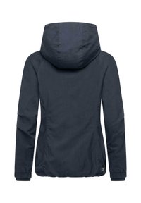 Veste bleu marine avec capuche, dotée de poignets élastiques et d'une texture lisse. Le dos présente un design simple, sans motifs ni accents supplémentaires.