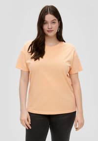 QS T-shirt print - pfirsich