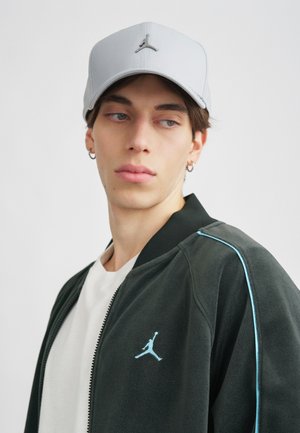 TRACK  - Cipzáras pulóver - black/blue chill