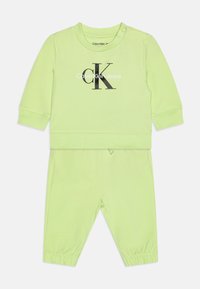 Calvin Klein Jeans - NEWBORN MONOGRAM UNISEX SET - Trainingsanzug - exotic mint Thumbnail-Bild 1