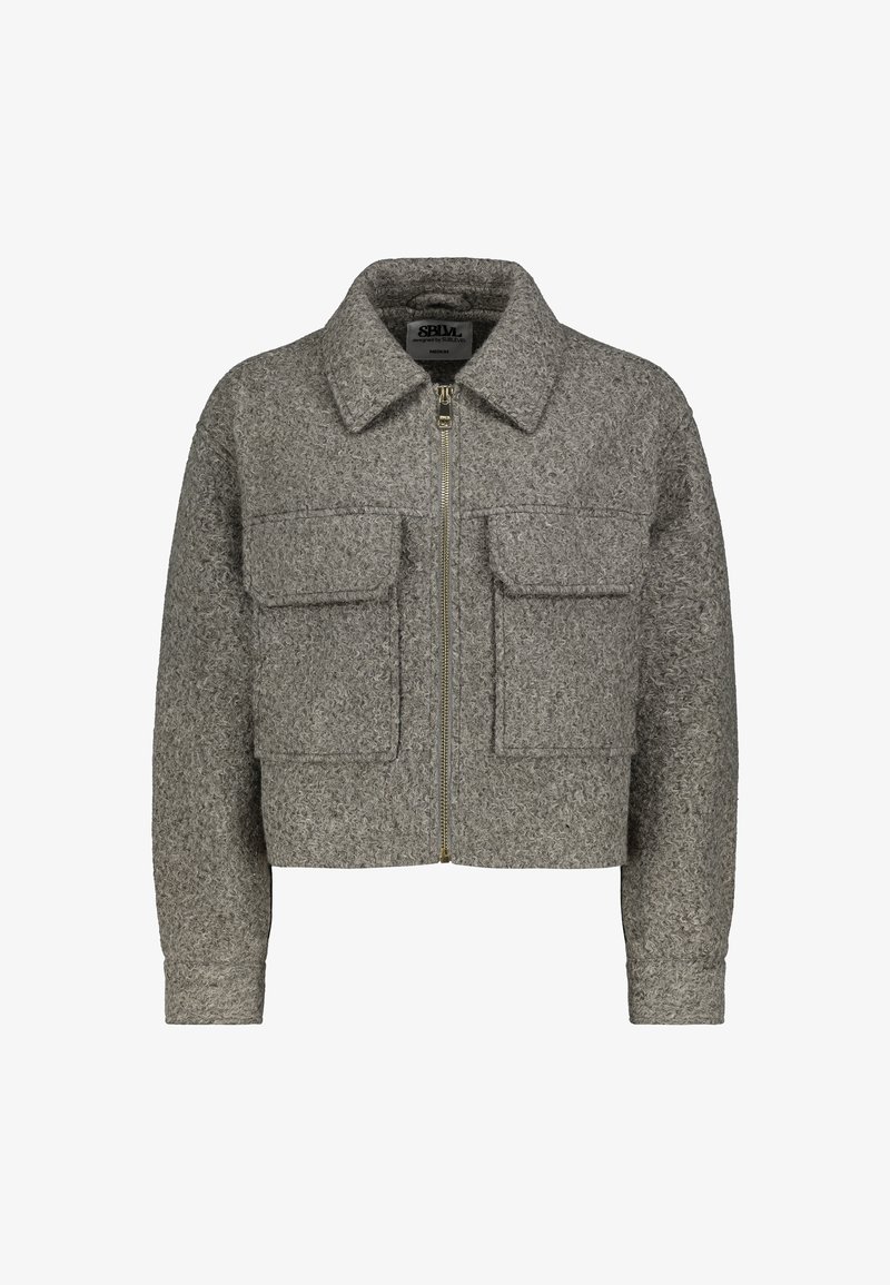 Gray cropped jacket made of textured wool, featuring a collared neck, gold zipper, and two front pockets with flap closures.