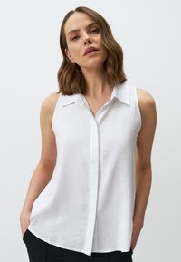 SLEEVELESS BASIC - Camicia - white
