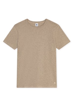 T-shirt beige à manches courtes avec col rond et petit logo circulaire près de l'ourlet inférieur sur fond blanc uni.