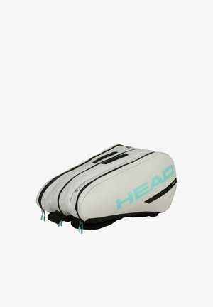Weiße und schwarze Tennistasche der Marke HEAD mit drei Reißverschlussfächern und türkisfarbenen Reißverschlussgriffen, auf weißem Hintergrund abgebildet.