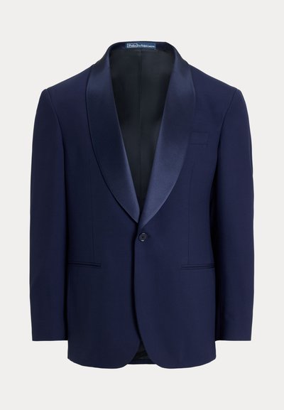 Donkerblauw herenblazer met satijnen sjaalkraag, enkele knoopsluiting en paspelzakken, weergegeven op een witte achtergrond.