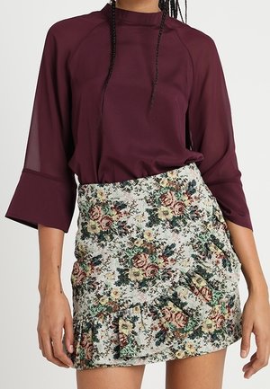 Blouse - dark red