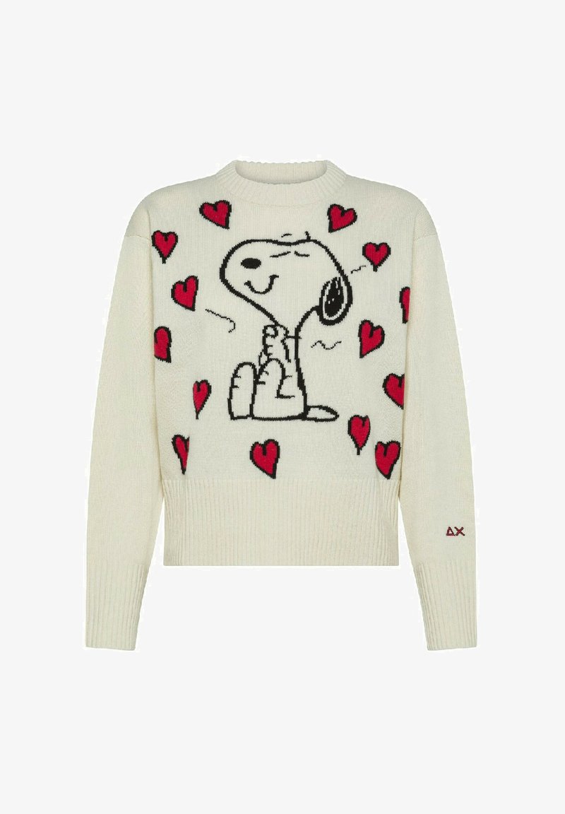 Maglione lavorato a maglia color crema con un grande design di Snoopy in bianco e nero circondato da cuori rossi, dotato di polsini e orlo a coste.