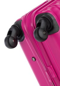 WITTCHEN MEDIUM SUITCASE WITH LUGGAGE TAG FROM ABS - Wheeled suitcase - pink