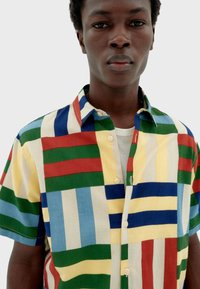 Thinking Mu TOM - Camicia - pale yellow