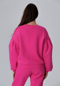 Laurella MELBOURNE - Mikina - pink