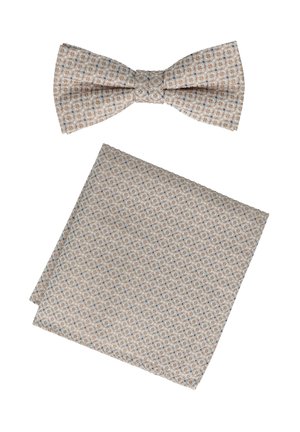 Beige Fliege mit filigranem geometrischem Muster, begleitet von einem passenden Einstecktuch aus demselben Stoff und Design.