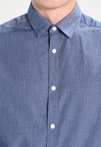 New Look CROSSDYE - Camisa - mid blue