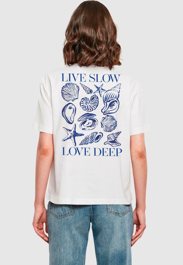 LIVE SLOW SEASHELLS - T-Shirt print