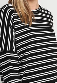 Monki Strickpullover - black