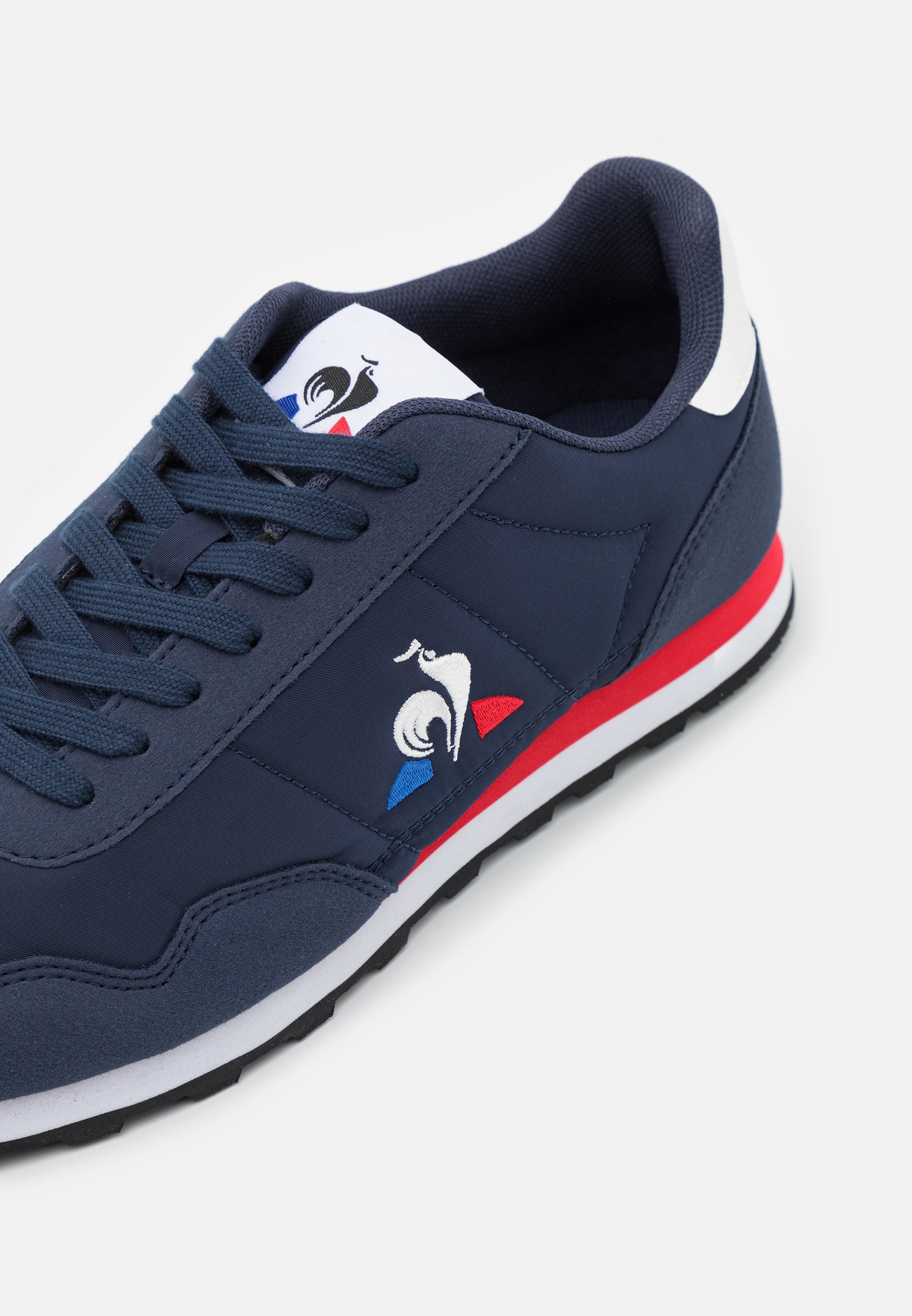 le coq sportif head office