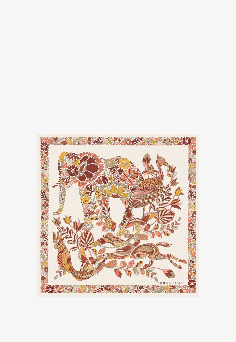 Seidenschal mit floralem Design, das einen Elefanten, Vögel und Blätter in warmen Farbtönen von Rot, Orange und Gelb auf einem cremefarbenen Hintergrund zeigt.