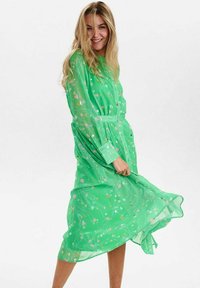 Nümph NUKYNDALL NEW  - Abito a camicia - poison green
