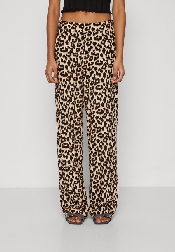 VMEASY WIDE PANTS  - Stoffhose