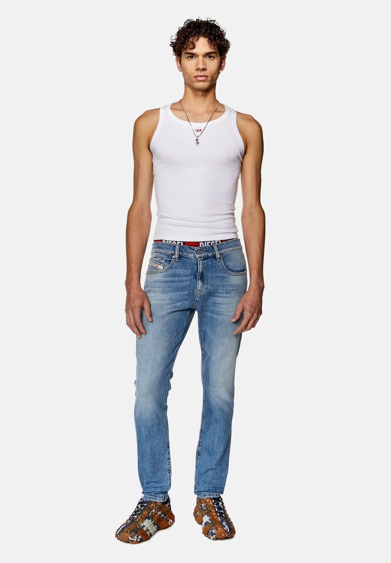 Diesel Slim fit jeans blauw Diesel Slim fit jeans blauw