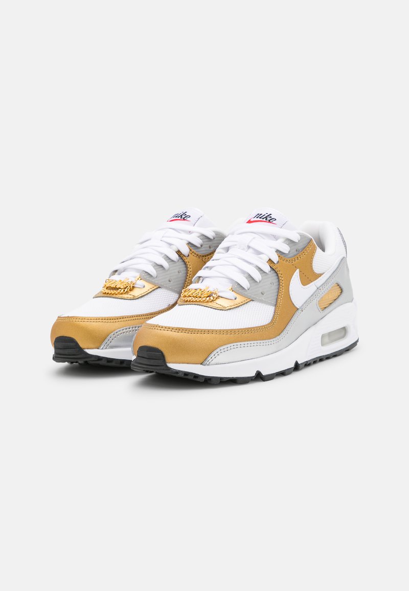 Nike Sportswear Air Max 90 Se Trainers White Metallic Gold Metallic Silver Black Habanero Red White Zalando De