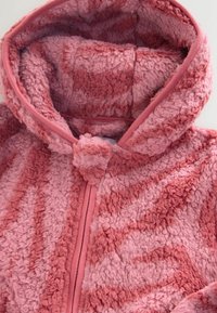 Unselected, pink zebra print