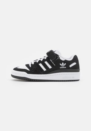 FORUM UNISEX - Trainers - footwear white/core black