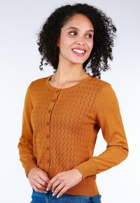 Lykka du Nord MANON - Strickjacke - honey