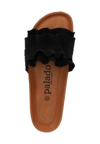 Zwarte slidesandalen met gerimpelde banden, made van zachte stof, en een bruine, gestructureerde voetbed. Logo "palado" is binnenin gedrukt.