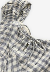 REGULAR FIT - PUFF SLEEVE MIDI - Denné šaty - navy blue gingham