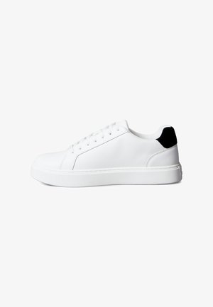 Calvin Klein CLASSIC CUPSOLE LACEUP - Trainers - bright white/black
