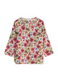 Blusa floreale con un vivace motivo di fiori rossi, rosa e blu su sfondo bianco. Realizzata in tessuto leggero, maniche a tre quarti.
