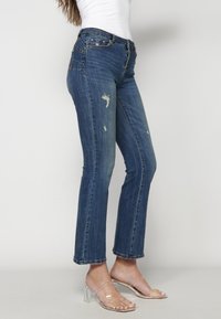 Koroshi Vaqueros bootcut - azul med medium blue