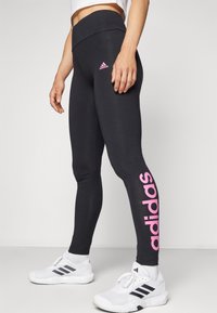 adidas Sportswear Legíny - black/pulse magenta
