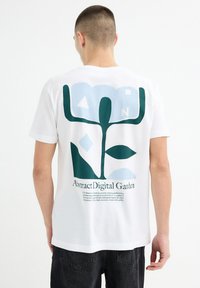 INSIDE Camiseta estampada - blanco