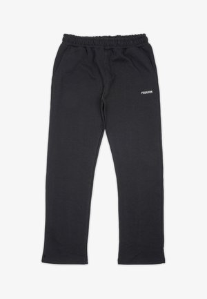 Fekete sportnadrág textúrált anyagból, rugalmas derékkal és oldalsó zsebekkel. "PEGADOR" logó fehér színben nyomtatva az elülső részen.