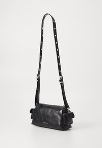 MICHAEL Michael Kors DAKOTA  - Geantă crossbody - black