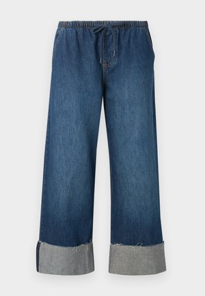 Παντελόνια από μπλε τζιν με φαρδιά μπατζάκια, ελαστική μέση και κορδόνι, με γυρισμένα μανίκια με ξεφτισμένες άκρες.