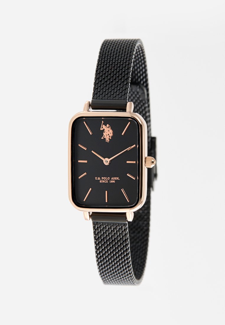 Schwarze rechteckige Uhr mit einem strukturierten schwarzen Metallband. Verfügt über roségoldene Stundenmarkierungen und ein Logo auf einem schwarzen Ziffernblatt.