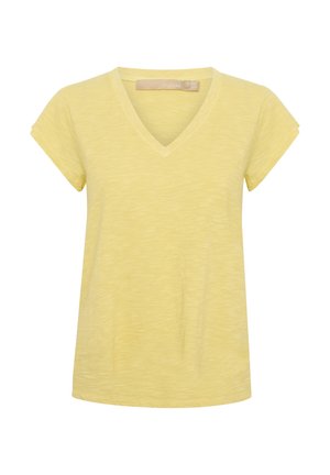 Žlté tričko s výstrihom do V vyrobené z jemnej tkaniny, s krátkymi rolovanými rukávmi a textúrovaným, ľahkým dizajnom pre pohodlie.