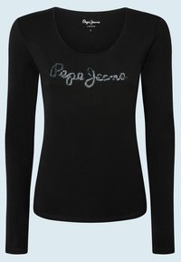 Langärmliges schwarzes Oberteil mit rundem Ausschnitt, auf dem die metallisch silberne Aufschrift "Pepe Jeans" in einer geschwungenen Schriftart über der Brust verläuft.