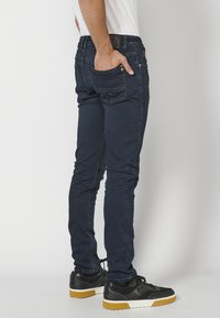 Koroshi Vaqueros slim fit - azul osc   dark blue