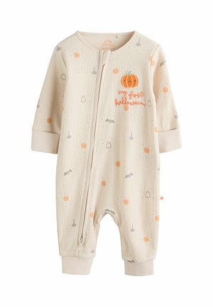 Elfenben ribbad baby jumpsuit med långa Ärmar, prydd med orange pumor, grå spöken och fladdermöss. Dragkedjestängning och manschetter vid anklarna.