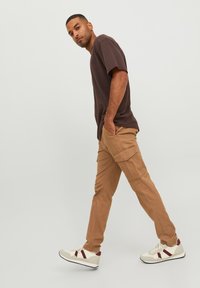 Jack & Jones Pantaloni cargo - otter