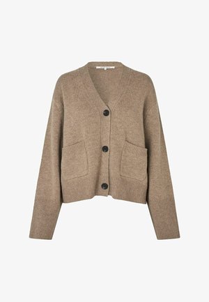 Beige gestrickte Strickjacke mit V-Ausschnitt, fünf schwarzen Knöpfen und zwei vorderen Taschen. Gerippte Manschetten und Saum ergänzen das Design mit Textur.