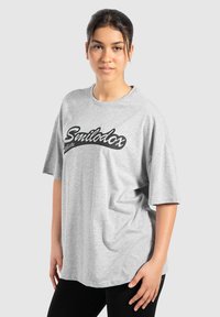 Smilodox UNISEX MACEY FRONT PRINT - Camiseta estampada - grau melange