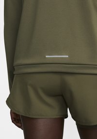 Nike Performance DRI-FIT PACER - Camisola de manga comprida - medium olive