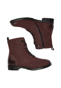 Burgundia värvi pahkluu saapad, millel on sile ja tekstureeritud viimistlus, mustad paelad, külg-üge ning tugev tallaga, mis tagab hea haarduvuse.