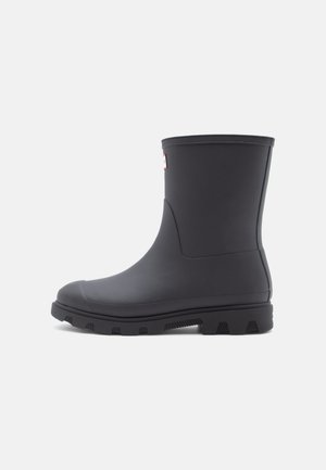 DOWNPOUR SHORT INSULATED BOOT UNISEX - Wellies - black